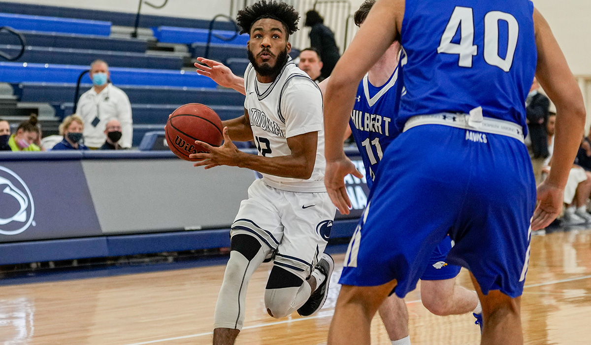 Men&rsquo;s Basketball&rsquo;s Season Ends With ECAC Semifinal Loss