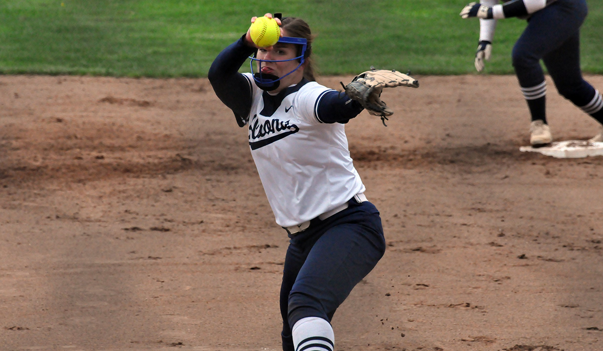 Softball Sweeps Pitt-Bradford in Friday Twinbill